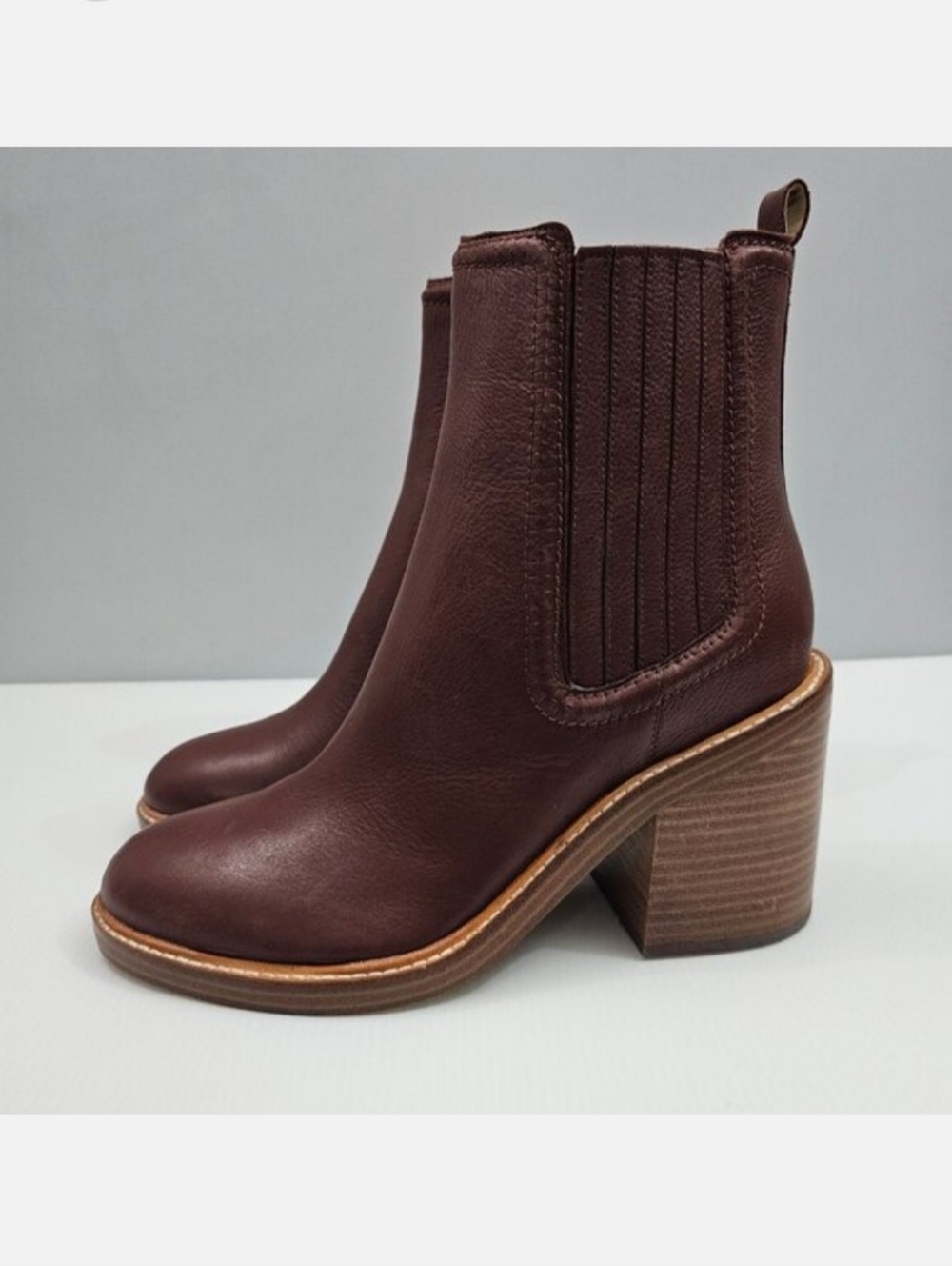Marc Fisher Halida Chelsea Ankle Boot Brown Leather Block Heel Womens 10 NEW